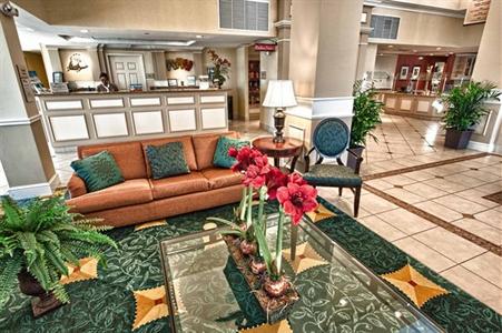 фото отеля Hilton Garden Inn Fort Myers Airport / FGCU