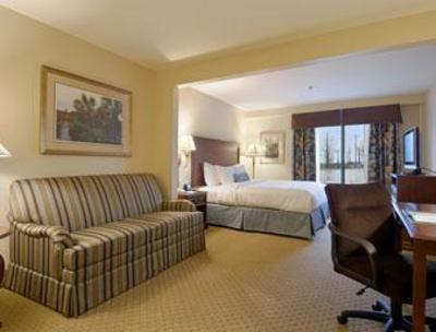 фото отеля Wingate Inn Atlanta South-Fairburn