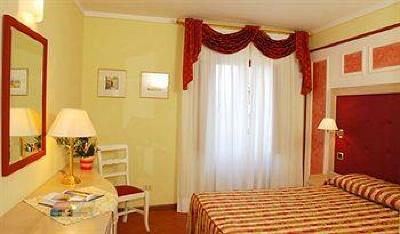 фото отеля Leon Bianco Hotel San Gimignano