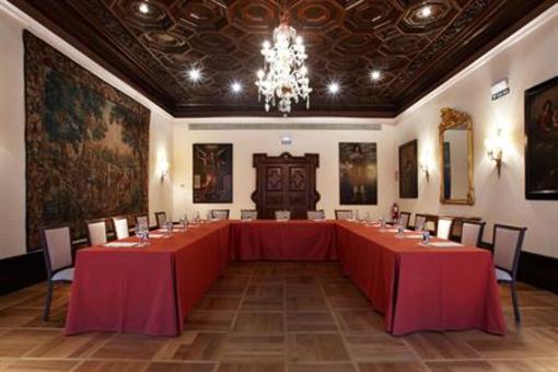 фото отеля Hotel Palacio Guendulain****