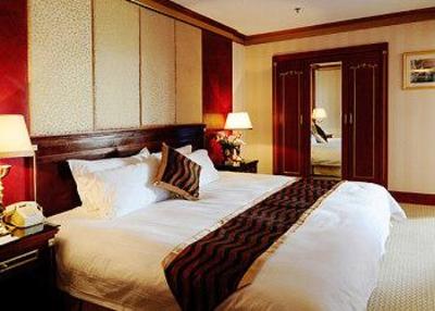 фото отеля Golden Port Hotel (Jingang Dajiudian)