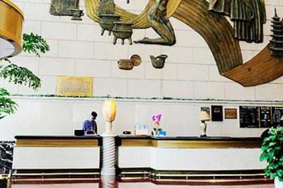 фото отеля Golden Port Hotel (Jingang Dajiudian)