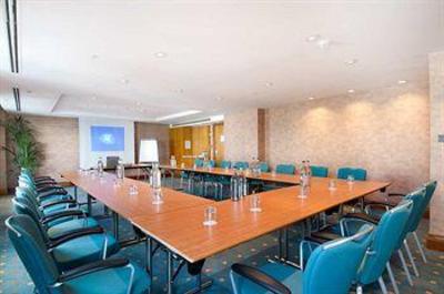 фото отеля Hilton Cardiff