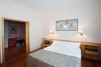 фото отеля Hotel Minerva Arezzo
