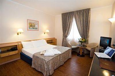 фото отеля Hotel Minerva Arezzo