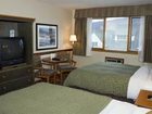 фото отеля Whistler's Inn Jasper