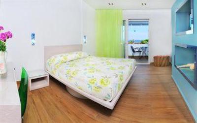 фото отеля Antigoni Beach Hotel & Suites