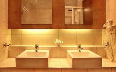 фото отеля Antigoni Beach Hotel & Suites