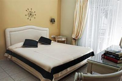 фото отеля Antigoni Beach Hotel & Suites