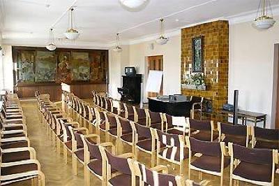 фото отеля Oktiabrskaya Hotel St Petersburg