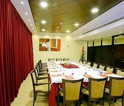 фото отеля Hotel Ciudad de Sabinanigo