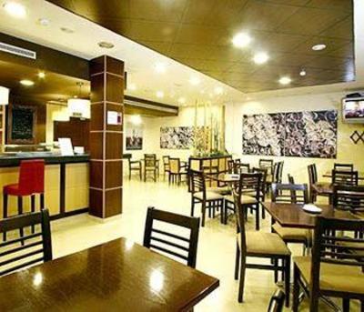 фото отеля Hotel Ciudad de Sabinanigo