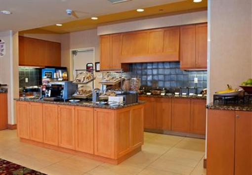 фото отеля Residence Inn Mt. Laurel at Bishop's Gate