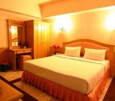фото отеля 13 Coins Airport Hotel Minburi