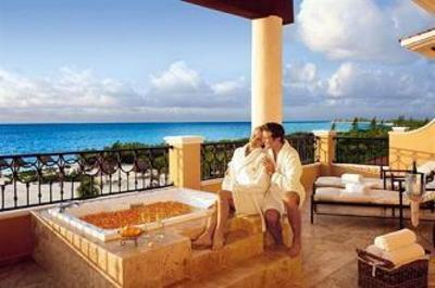 фото отеля Secrets Capri Riviera Cancun