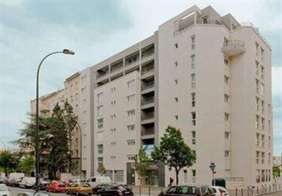 фото отеля Appart City Residence Lyon Villeurbanne