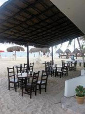 фото отеля Pelicano Inn