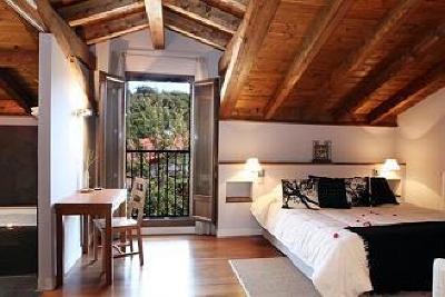 фото отеля Hotel Rural Iribarnia Lantz