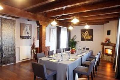 фото отеля Hotel Rural Iribarnia Lantz