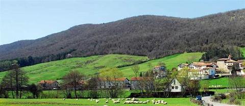 фото отеля Hotel Rural Iribarnia Lantz