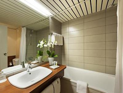 фото отеля Novotel Hamburg Arena
