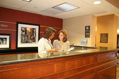 фото отеля Hampton Inn Potomac Mills Woodbridge (Virginia)