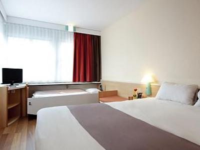 фото отеля Ibis Regensburg City