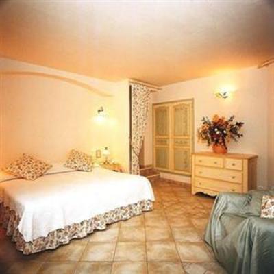 фото отеля L'Enclos des Lauriers Roses