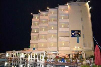 фото отеля Perticari Hotel