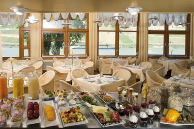 фото отеля Nh Hotel Bingen am Rhein