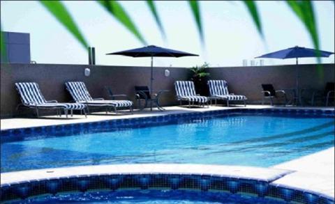 фото отеля Country Club Hotel