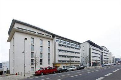 фото отеля Appart City Le Mans