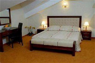 фото отеля Hotel Yastrebets Wellness & Spa