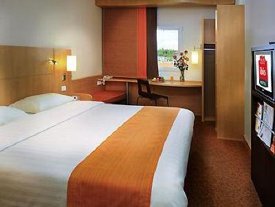 фото отеля Ibis Praha Old Town