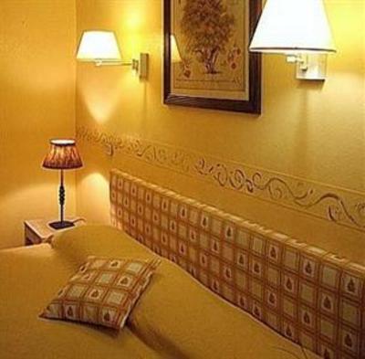 фото отеля Hotel Les Mazets des Roches