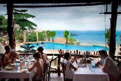 фото отеля Montalay Beach Resort