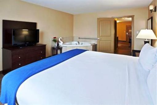 фото отеля Holiday Inn Express Hotel & Suites Courtenay Comox Valley SW