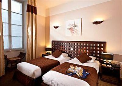 фото отеля Best Western Le Comtadin Hotel Carpentras