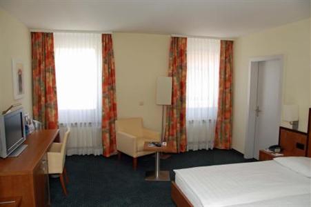 фото отеля BEST WESTERN Hotel Bahnhof