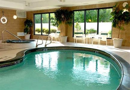 фото отеля Courtyard by Marriott Rochester West / Greece