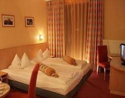 фото отеля Rittmeister Land Hotel Rostock