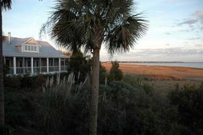 фото отеля The Cottages on Charleston Harbor