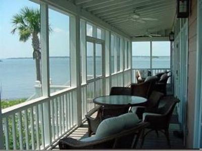 фото отеля The Cottages on Charleston Harbor