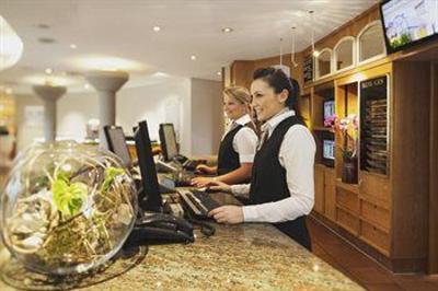 фото отеля Moevenpick Hotel Munchen-Airport