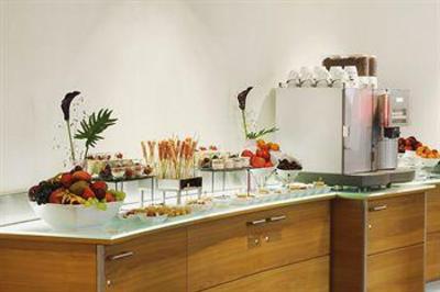 фото отеля Moevenpick Hotel Munchen-Airport