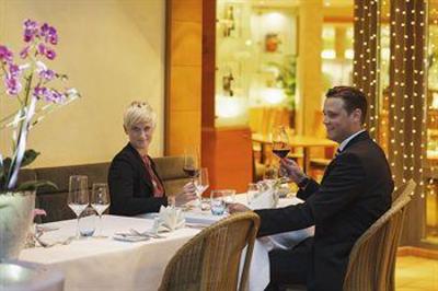 фото отеля Moevenpick Hotel Munchen-Airport