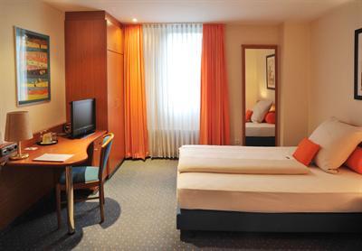 фото отеля Servatius Hotel