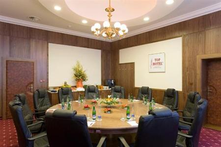 фото отеля Top Hotel Prague Leisure Center
