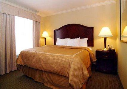 фото отеля Comfort Suites Forest Park