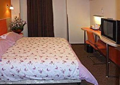 фото отеля Motel 168 Da Guang Road Inn Nanjing